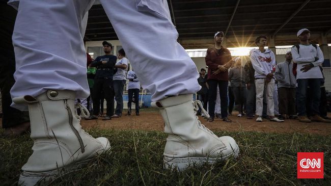 Laskas FPI Jaga Rumah Ratna Sarumpaet