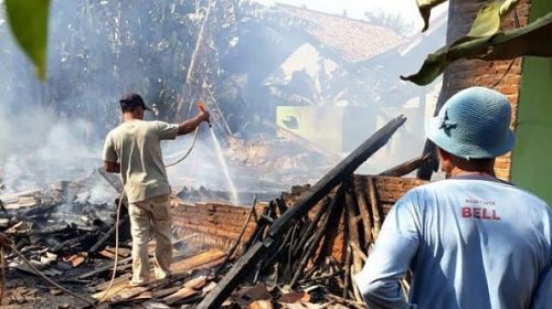 Jago Merah Luluhlantahkan Rumah Muklisun