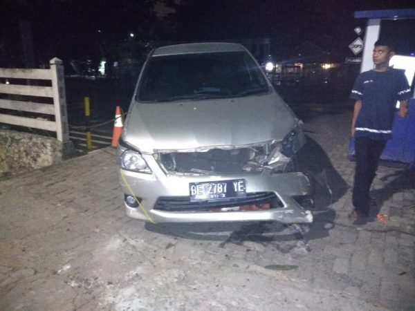 Pencuri Gasak Dua Mobil di Perumahan Pemda Lampung, Satu Mobil Tertangkap Karena Kecelakaan