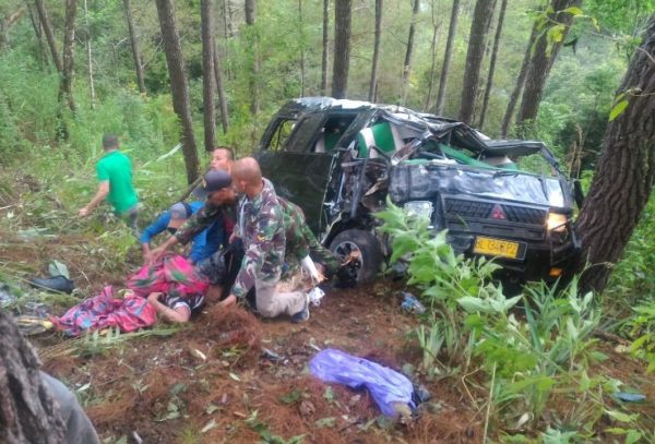 Siswa Diktukbareg 2019 Tewas, Mobil Minibus Masuk Jurang