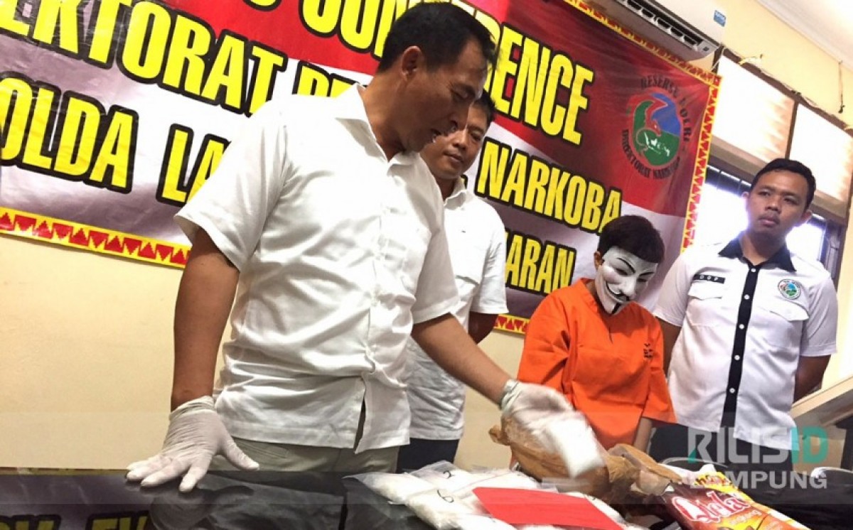 Ditresnakoba Polda Lampung Gagalkan Pengiriman Sabu Rp2 Miliar Ke Bandar Lampung “Buchi” Ditangkap