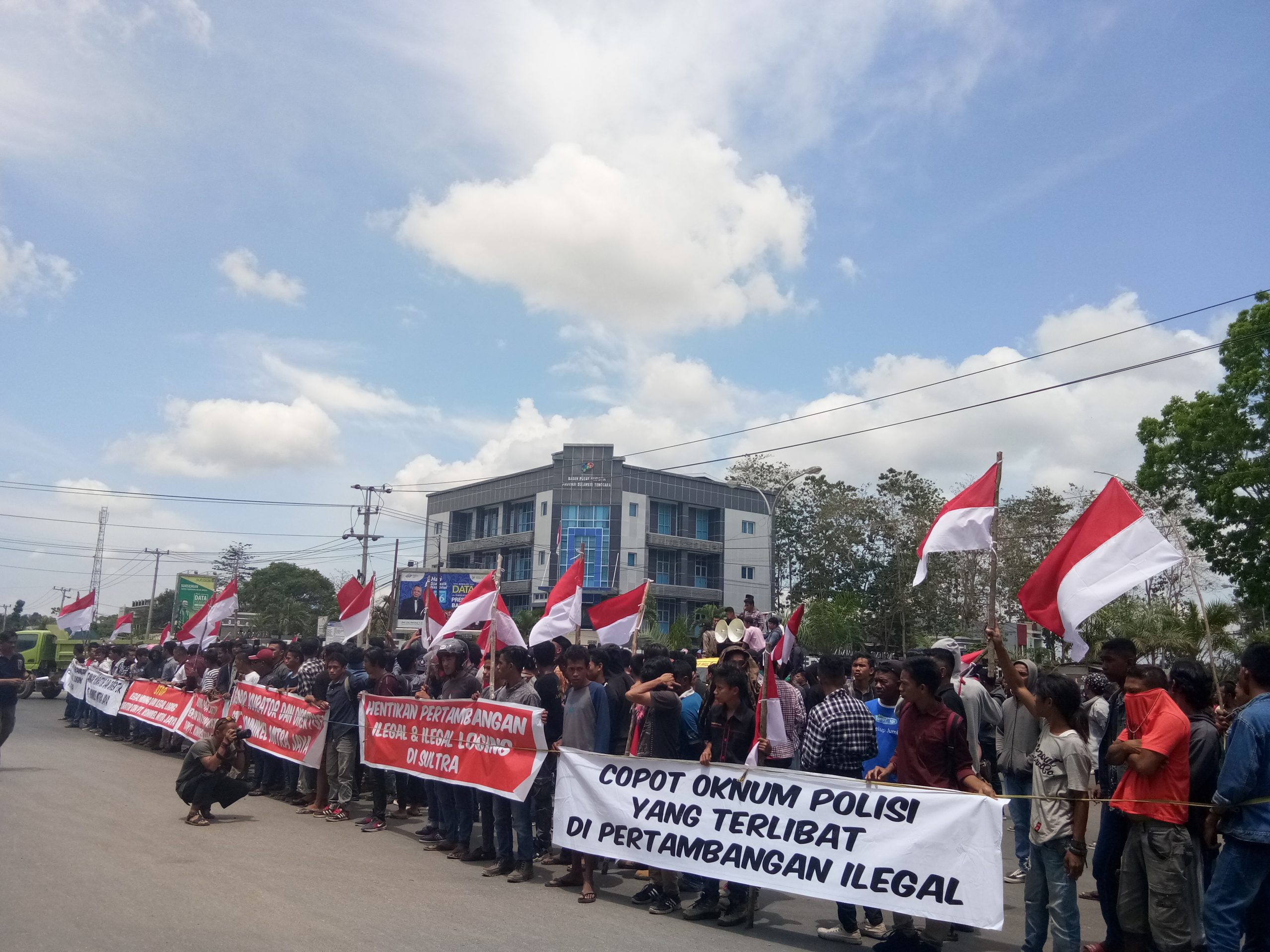 Oknum Polisi Diduga Back Up Pertambangan Ilegal di Konut