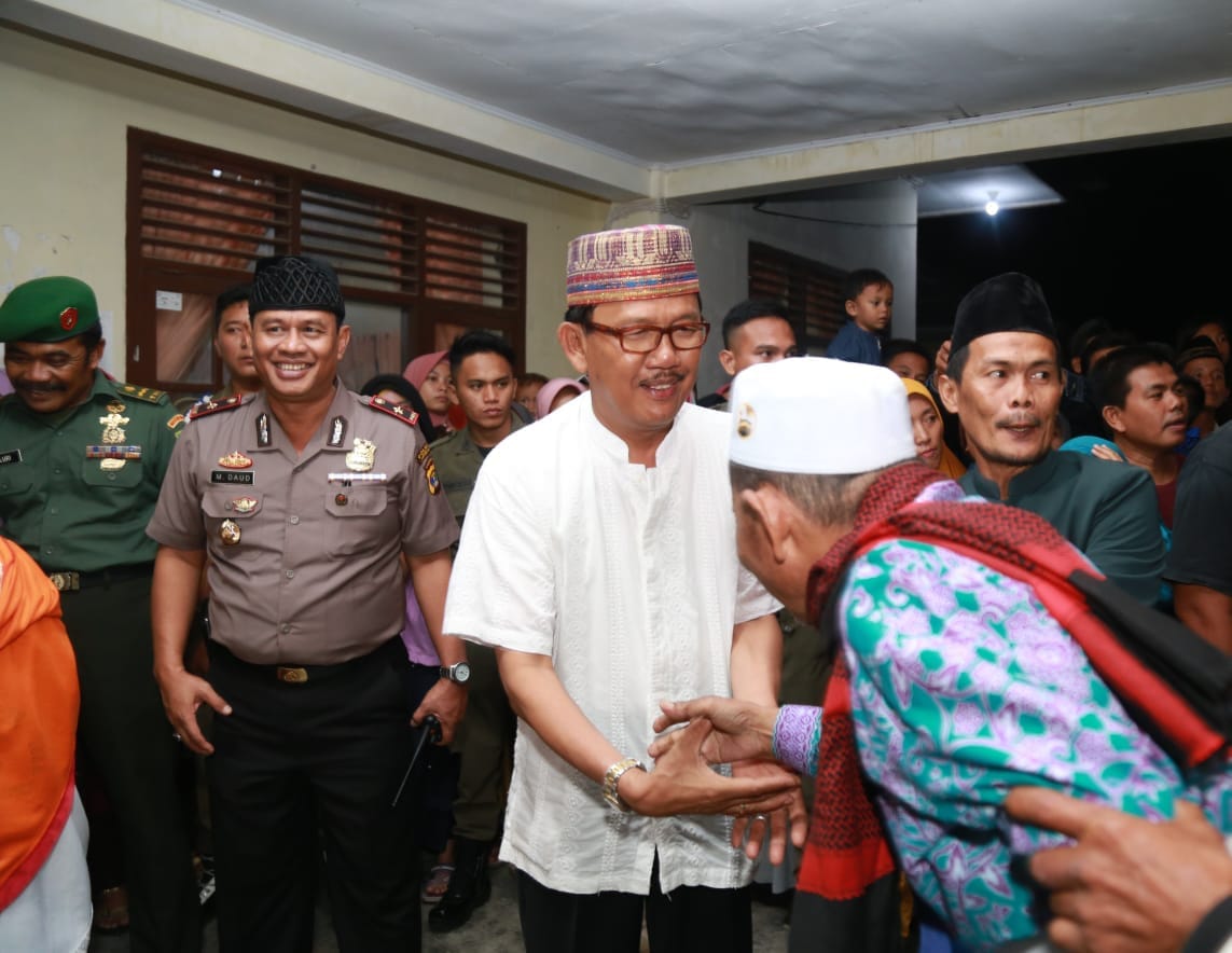Bupati Pesbar Sambut Kepulangan Jamaah Haji Asal Pesbar