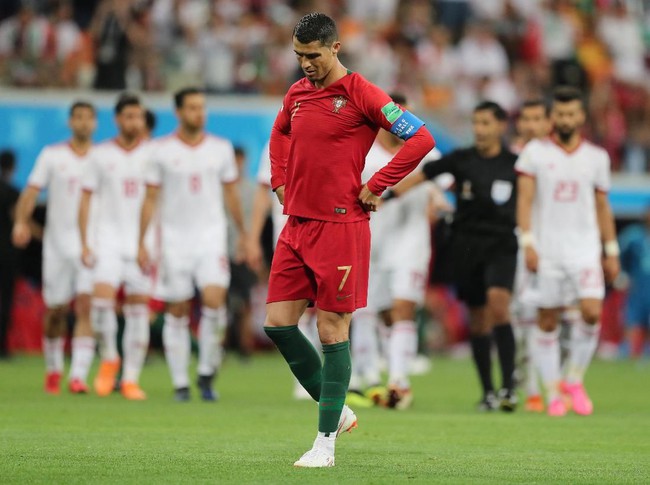 Penalti Gagal, Ronaldo Tampak Frustasi