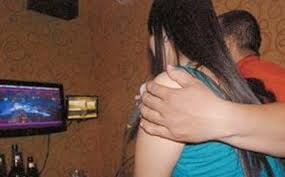 Warga Resah Karaoke Tirta Garden Sajikan “Pempuan Seksi” Dikampung Penawar Rejo