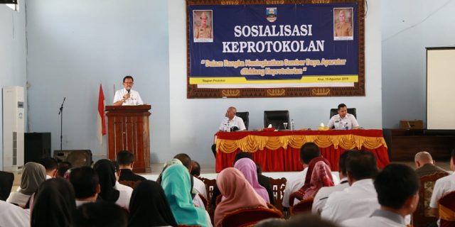 Agus Istiqlal Buka Sosialisasi Keprotokolan Pesisir Barat