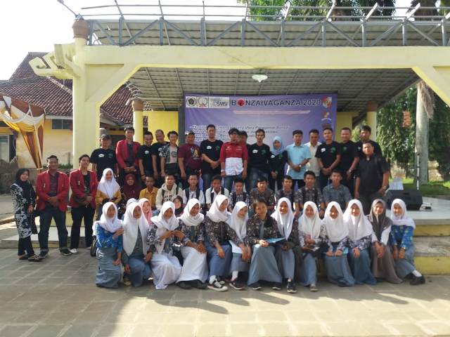 Lomba Menulis Berita  di Tengah Kemeriahan “Bonzaivaganza 2020” Lampura