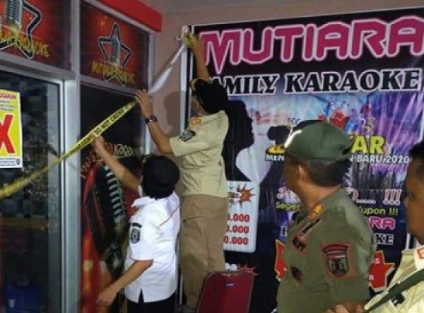 Golden dan Mutiara Karaoke Pringsewu di Segel