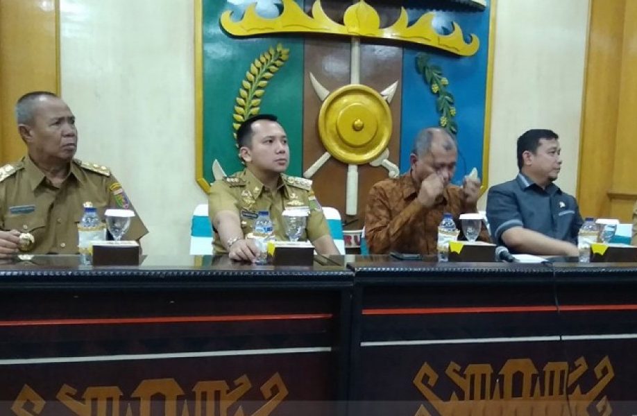 Ketua KPK Lounching SIPPKD di Lampung, Sindir Banyak Karangan Bunga