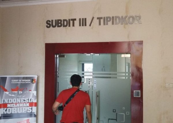 Krimsus Polda Lampung OTT Anak Buah Hamartoni Ahadis di Inspektorat Lampung?