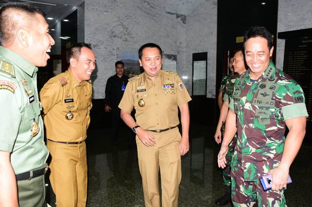 TNI AD Izinkan Penggunaan Bandara Gatot Subroto Way Kanan sebagai Penerbangan Umum