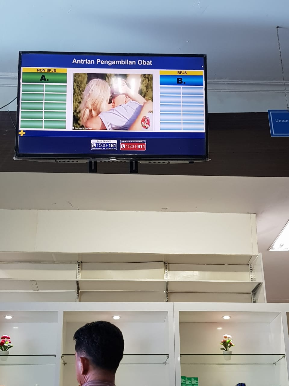 Viral, Videotron Ruang Tunggu Rumah Sakit Siloam Purwakarta Tampilkan Adegan Ciuman