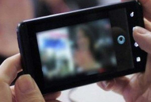 Viral Vidio Call Sex Bidan “Marturbasi” Dengan Timun di Jembrana