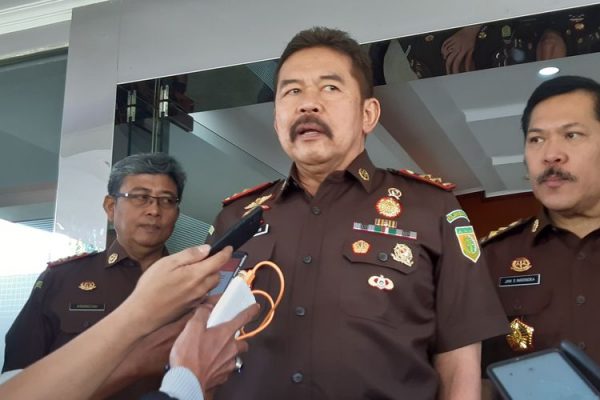 Hadapi Covid-19, Kajagung Tantang Para Kajati Laksanakan Sidang Melalui Video Conference