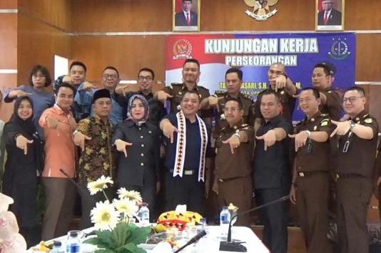 David P Duarsa Paparkan Persiapan Zona Integritas Wilayah Bebas Korupsi Hingga Si Bulang di Hadapan Tobas