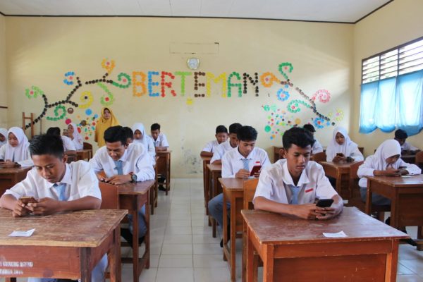 SMK Negeri 1 Gunung Agung UTS Berbasis Online