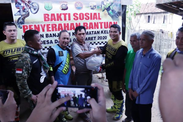 Forkopimda Muba Serahkan Bantuan kepada Masyarakat Keluang