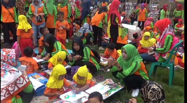 Ratusan Anak Anak Semarakkan Gebyar TK Wonosobo