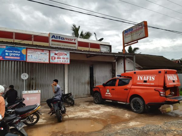 Alfamart Simpang Pematang Di Bobol Maling