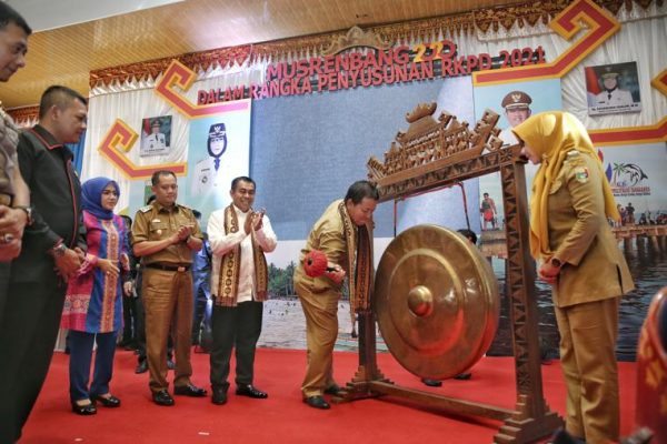 Buka Musrenbang Tanggamus, Gubernur Sampaikan Arahan Presiden dan Prioritas Pembangunan Lampung Berjaya