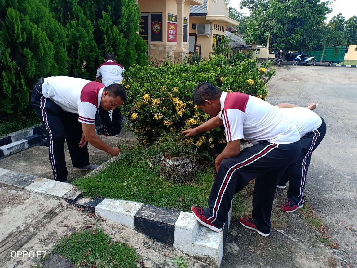 Antisipasi Corona, Polres dan Polsek se Mesuji Bersih bersih Markas Serentak