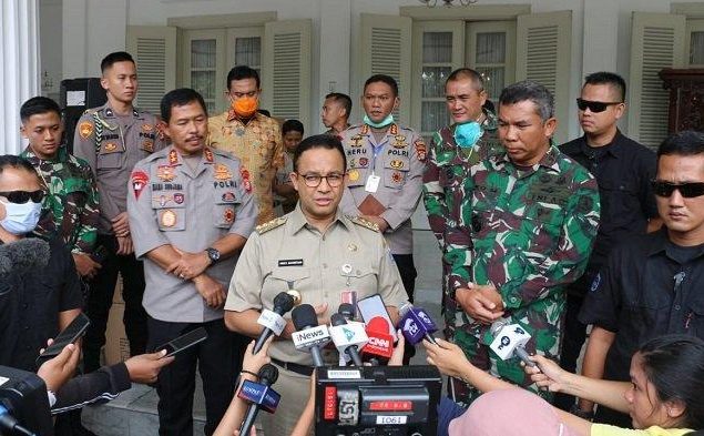 Jakarta Siapkan Lockdown, Pemerintah Pusat Serahkan Kebijakan Penanganan Covid-19 Kepada Daerah?