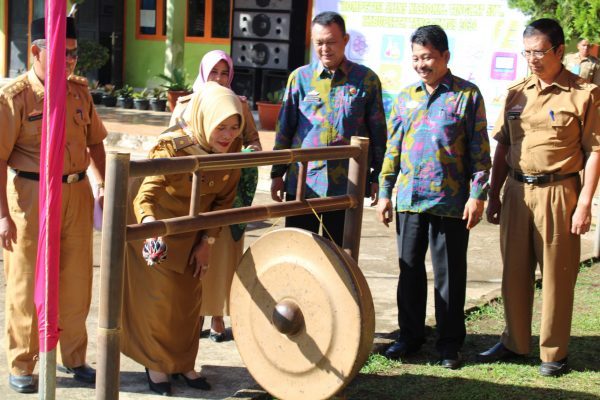SMA Negeri Pulau Panggung Tuang Rumah KSN Kabupaten Tanggamus