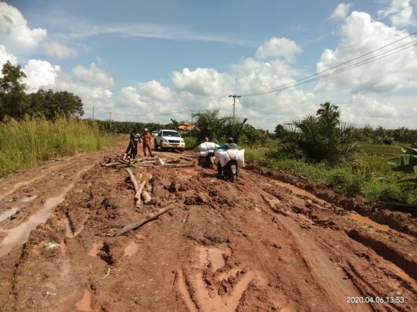 PUPR Mesuji Mulai Perbaiki Jalan Rusak Jalur SP19 hingga SP13