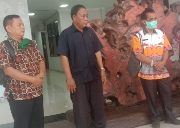 Anggota DPRD Tubaba Sadimin Akan Laporkan Penyebar Foto Syur Mirip Dirinya Dengan Wanita