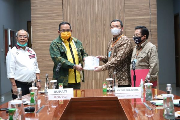 Sempat Vakum 2 Tahun Dodi Reza Kukuhkan Pengurus IKA-Muba