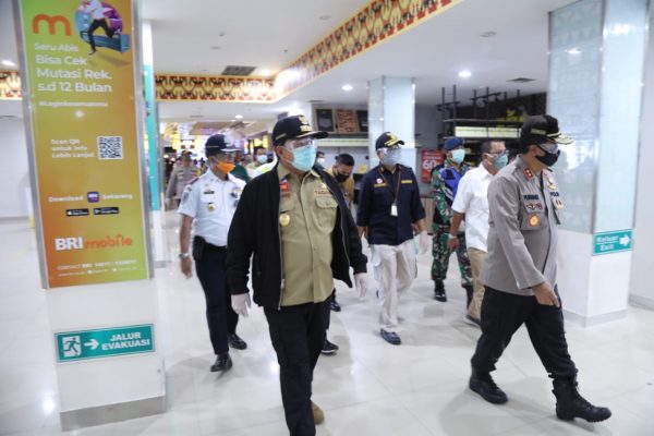 Gubernur Pastikan Bandara Radin Inten II Lakukan Protap dan Protokol Kesehatan Covid-19