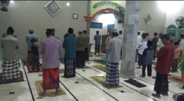 Masjid di Tanggamus Sempat Tarawih Berjamaah Dua Malam Ramadhan