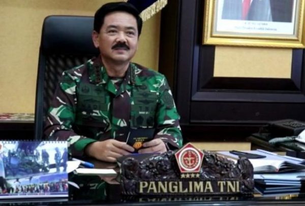 Panglima TNI Intruksikan Jajaran TNI Membantu Penanggulangan Covid-19