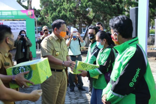 Arinal Launching Operasi Pasar Bersubsidi, Gandeng Gojek untuk Distribusi Wilayah Bandar Lampung
