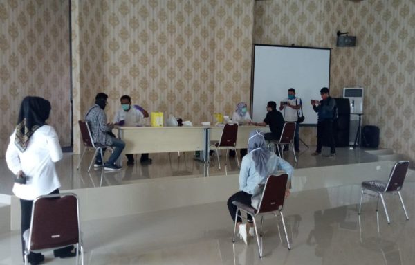 Dinas Kesehatan Provinsi Lampung Tes Covid-19 Puluhan Wartawan
