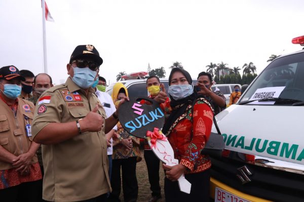 Posko Gugus Tugas Provinsi Lampung Terima Bantuan 30 Ambulan Dari PT Bukit Asam