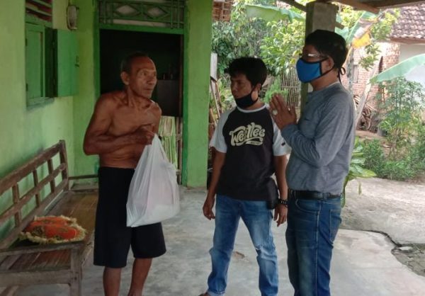 Frond Jurnalis Indonesai Pringsewu Buka Puasa Bersama Dan Berbagi Sembako