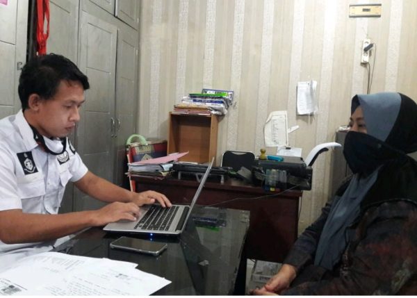 Dugaan Penipuan Rp450 Juta, Listadora Laporkan Bhayangkari dan Ayahnya Ke Polda Lampung, Sementara Suaminya di Adukan ke Propam