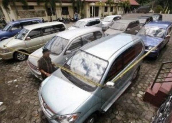 Pejabat Pekon dan Calon Kepala Pekon di Kecamatan Limau Pakai Mobil Gadai Hasil Curian?