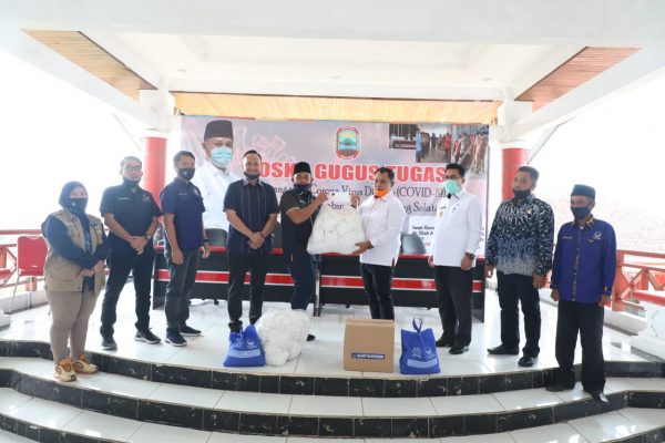 Partai Nasdem Salurkan Bantuan Penanganan Covid-19 Ke Pemkab Lamsel