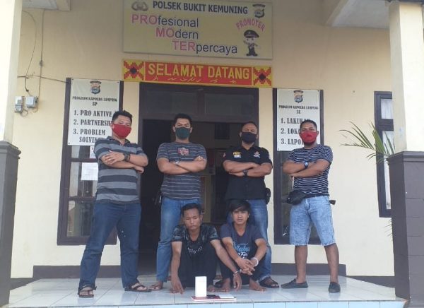 Dobrak Dua Rumah, Julian dan Deni Meringkuk di Sel Tahanan Polsek Bukitkemuning