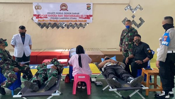 Peringati Hari Bhyangkara ke-74, Polres Lampura Donor Darah