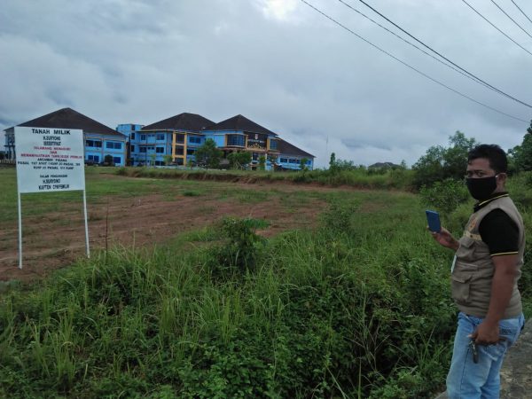 Kapten CPH Suryono Gugat Lahan Komplek Pemda Mesuji Pasang Plang Hak Milik dan Larang Pemda Beraktifitas