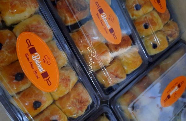 Aktivitas Desi Ekawati Saat Covid-19 Produk Roti Rumahan Bolensi Untuk Warga Bandar Lampung