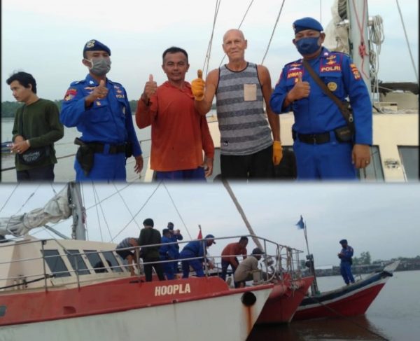 WNA Korban Perompak Tadeusz Nowicki bersama Kapalnya KLM Hoopla Kembali Berlayar,