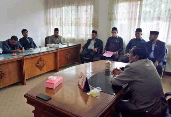 Ketua DPRD Lampung Tengah Sumarsono di Laporkan ke Badan Kehormatan Dewan