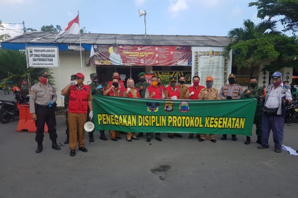 New Normal, Petugas Gugus Tugas Covid-19 Mulai Sisir Pasar, KUPT Pasar Inpres Kalianda Dan Berlakukan Satu Pintu Masuk