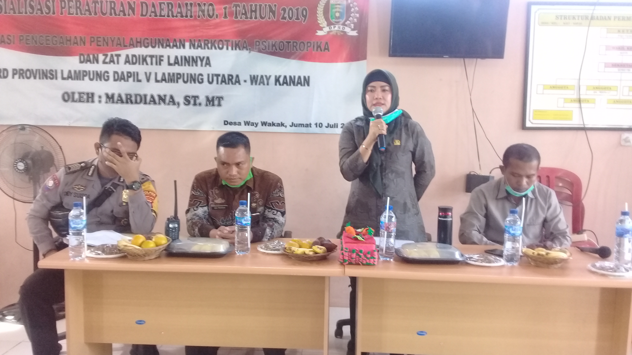 Mardiana Ingatkan Masyarakat Waywakak Perangi Sindikat dan Penyalahgunaan Narkoba