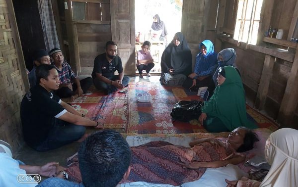 Dua Tahun Menahan Derita Luka Bakar, Rumlah Dapatkan Penyaluran Bansos KJB dan BKMT Lampura