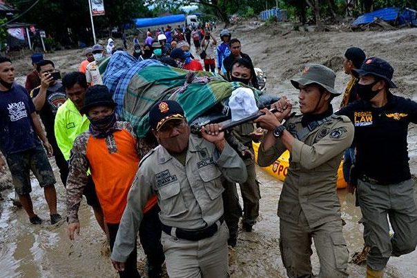 Banjir Bandang Luwu Utara 14.483 Orang Mengungsi Korban Tewas 36 Orang Puluhan Hilang